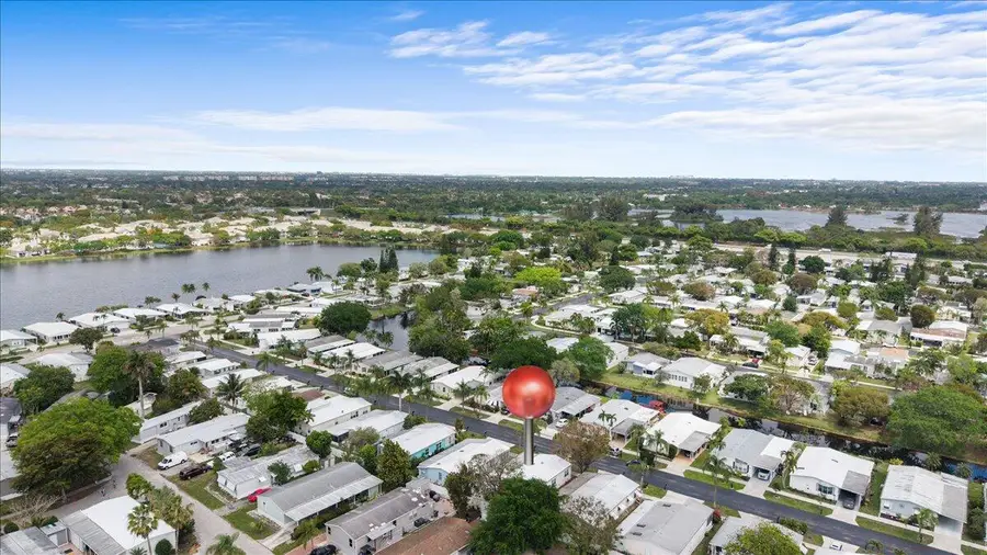 6571 NW 37th Avenue, Coconut Creek, FL 33073 - #3