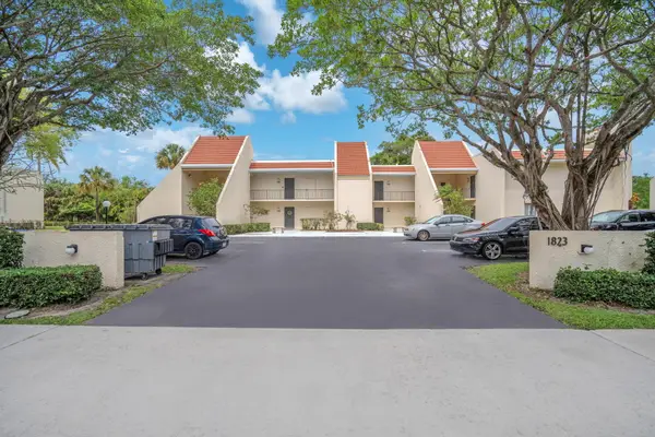 1823 Presidential Way #E101, West Palm Beach, FL 33401