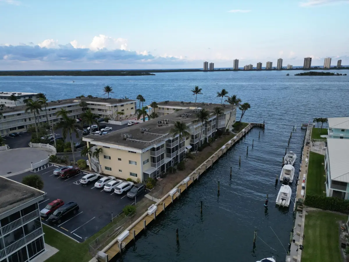 100 Doolen Court #313, North Palm Beach, FL 33408 - #1