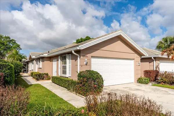 1253 NW Bentley Circle #a, Port St Lucie, FL 34986