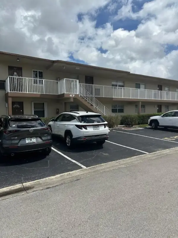 550 NW 78th Avenue #204, Margate, FL 33063