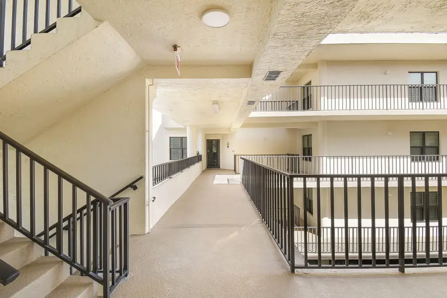 221 NE Plantation Road #316, Stuart, FL 34996 - #3