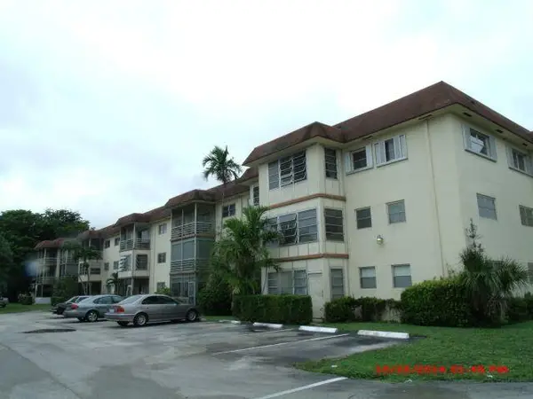 4045 NW 16th Street #205, Lauderhill, FL 33313