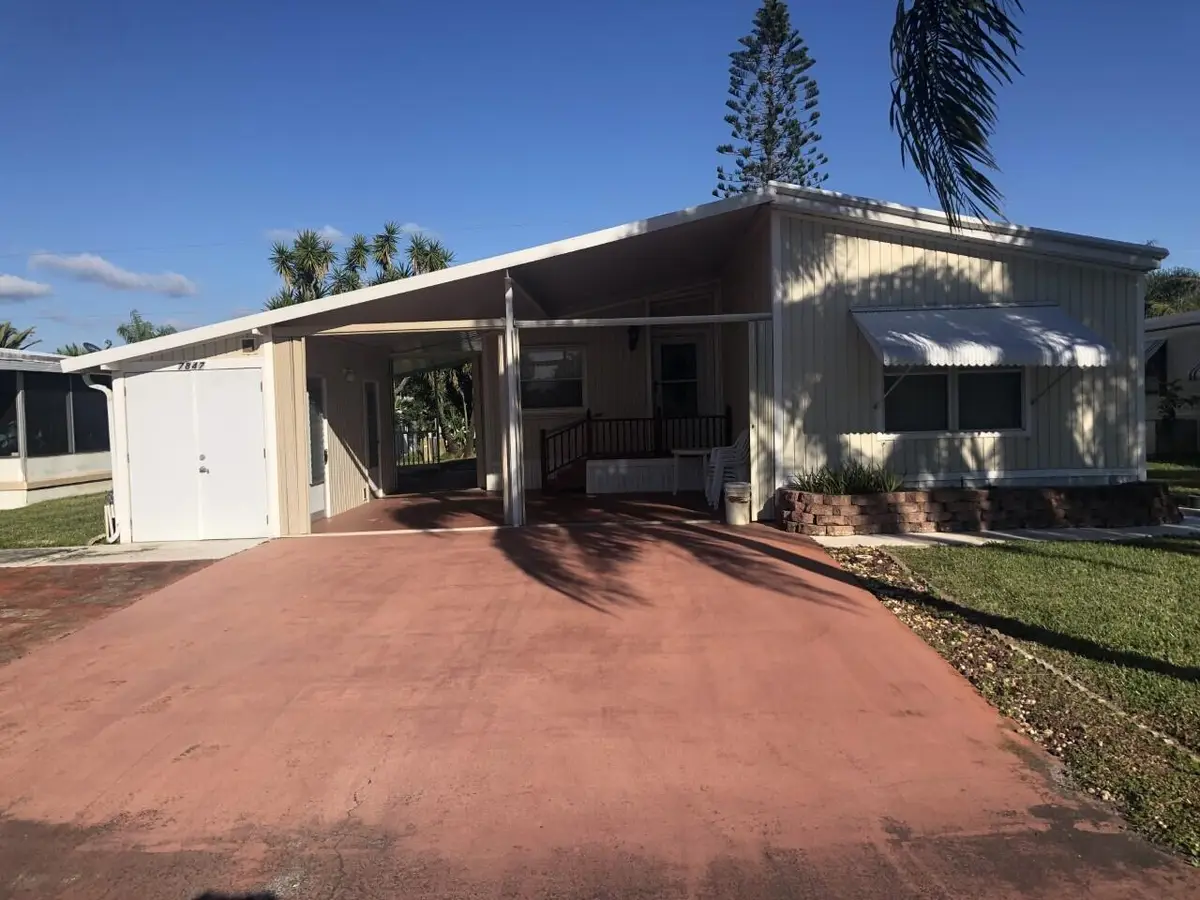 7847 SE Swan Avenue, Hobe Sound, FL 33455 - #1