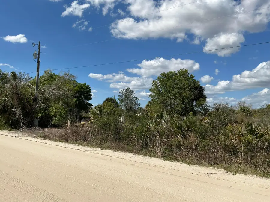 19025 NW 272nd Street, Okeechobee, FL 34972 - #3