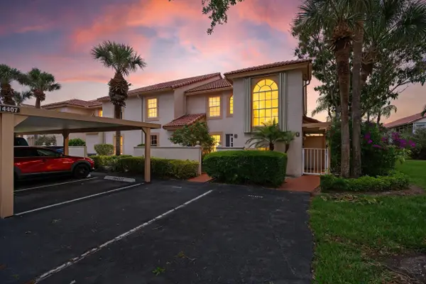 14407 Va Royale #1, Delray Beach, FL 33446
