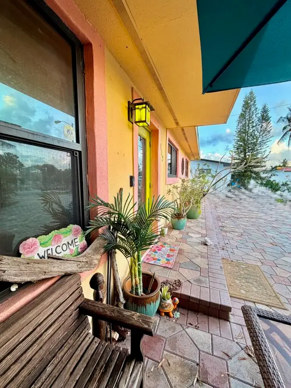 112 San Juan Drive, Palm Springs, FL 33461