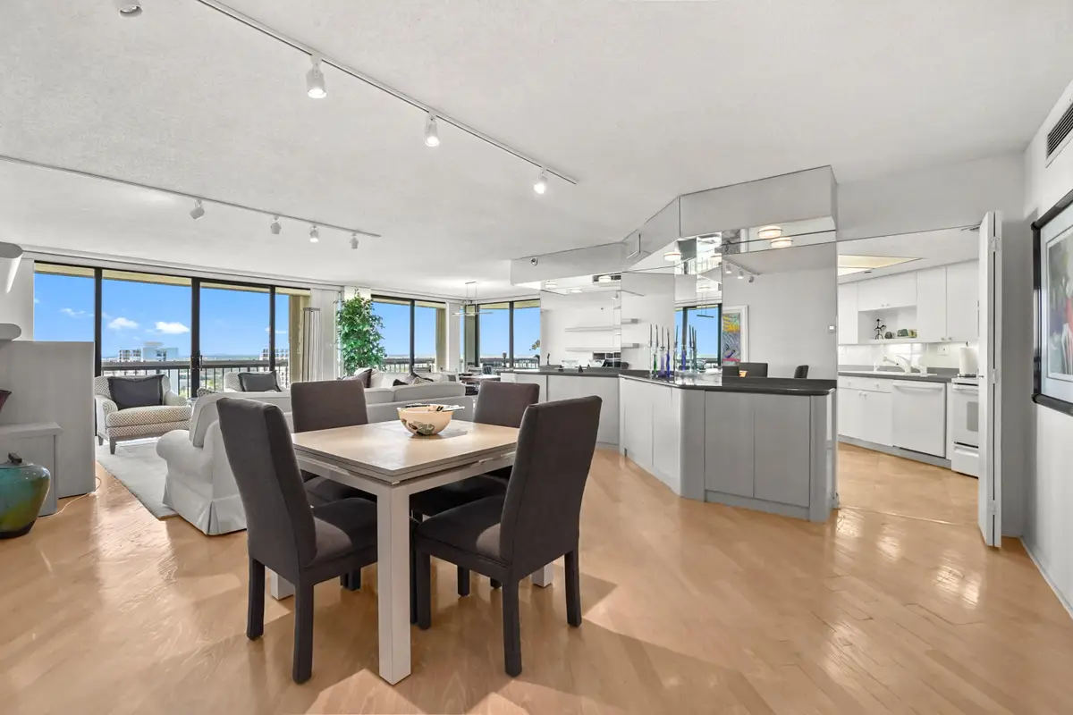 1900 Consulate Place #1906, West Palm Beach, FL 33401 - #1