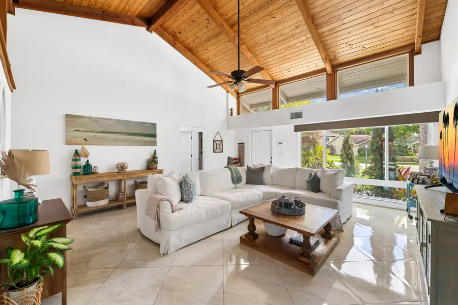 21521 E Hollandaire Dr Drive E, Boca Raton, FL 33433 - #2