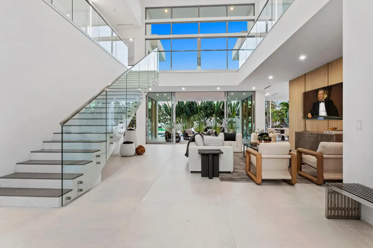 91 Fiesta Way, Fort Lauderdale, FL 33301 - #1