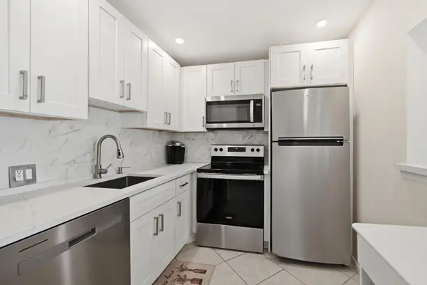 314 Brighton #H, Boca Raton, FL 33434