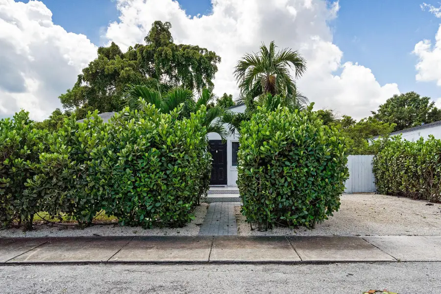 1044 NW 60th Street, Miami, FL 33127 - #2