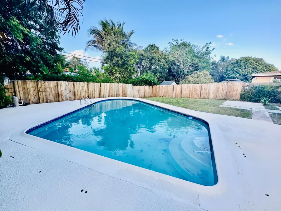 2849 SW 8th Street, Fort Lauderdale, FL 33312 - #3
