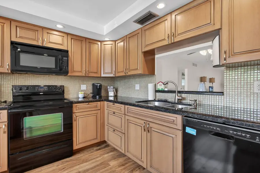 2201 Lucaya Bend #A1, Coconut Creek, FL 33066 - #3