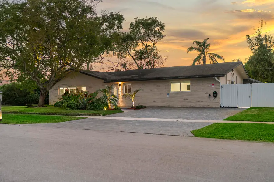 1265 Wynnewood Drive, West Palm Beach, FL 33417 - #2