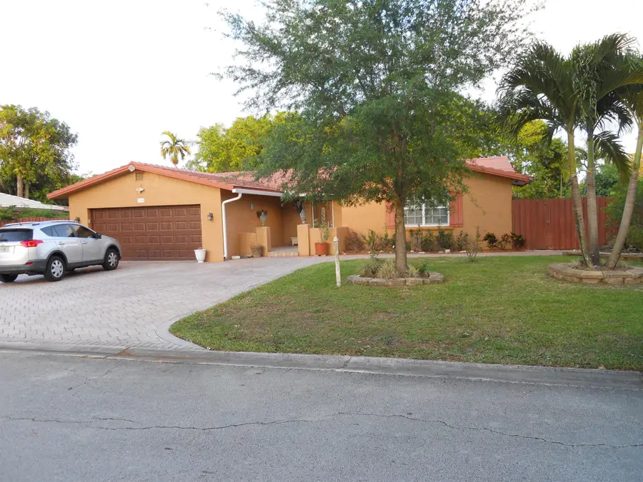 2755 NW 84th Avenue, Coral Springs, FL 33065 - #2