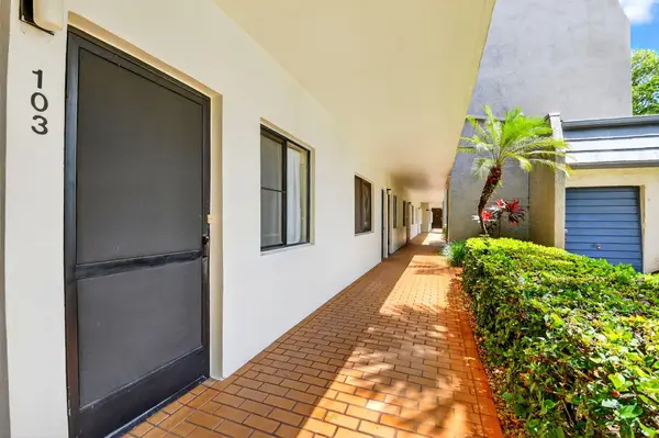 4832 Esedra Court #103, Greenacres, FL 33467