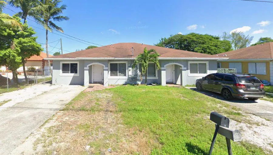 9927 NW 26th Avenue, Miami, FL 33147 - #2