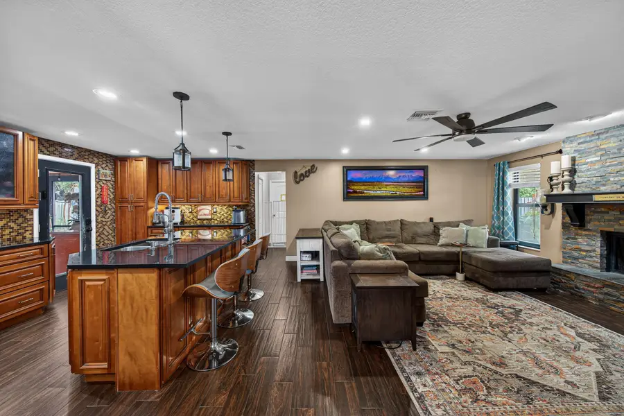 9696 NW 28th Place, Coral Springs, FL 33065 - #3