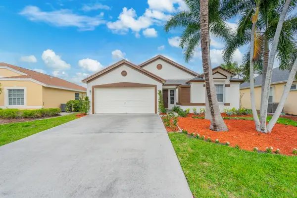 2223 Soundings Court, Greenacres, FL 33413