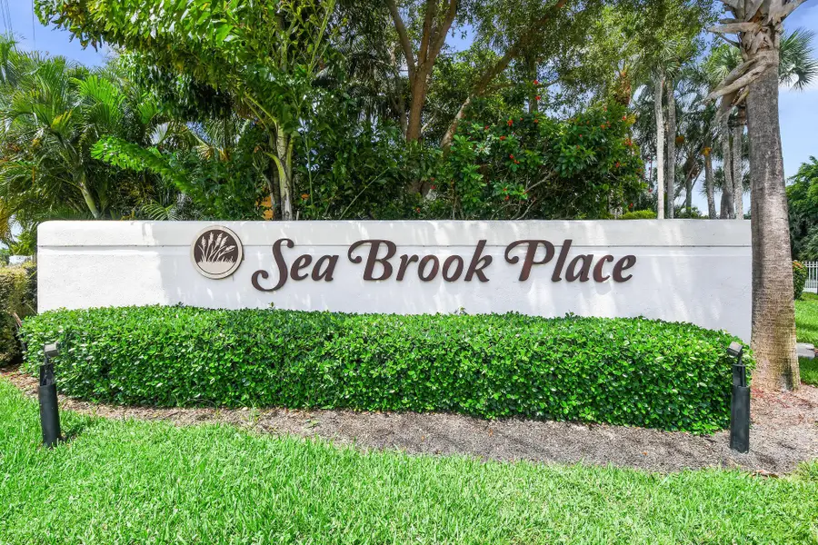 170 Seabreeze Circle, Jupiter, FL 33477 - #2