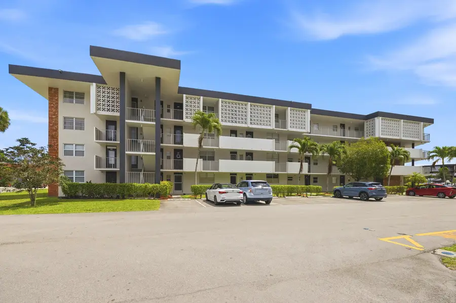 2991 NW 46th Avenue #303, Lauderdale Lakes, FL 33313 - #2