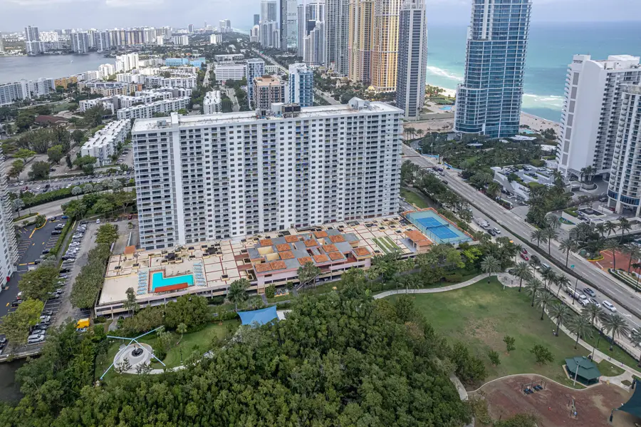 210 174th Street #1110, Sunny Isles Beach, FL 33160 - #2