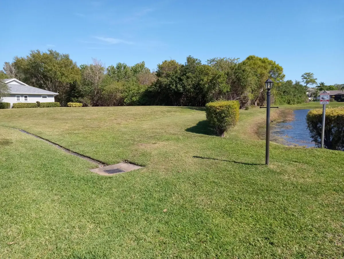 630 E Pointe Ct Sw, Vero Beach, FL 32962 - #1