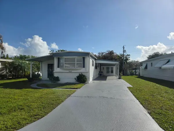 7667 SE Swan Avenue, Hobe Sound, FL 33455