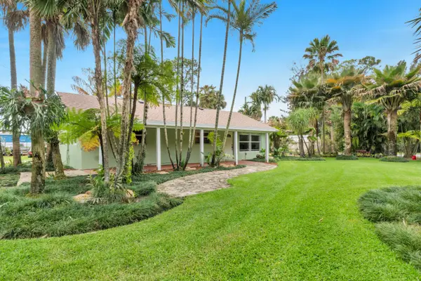 6863 Imperial Drive, West Palm Beach, FL 33411