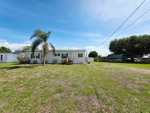 1501 W Lake Dr Drive W, Okeechobee, FL 34974