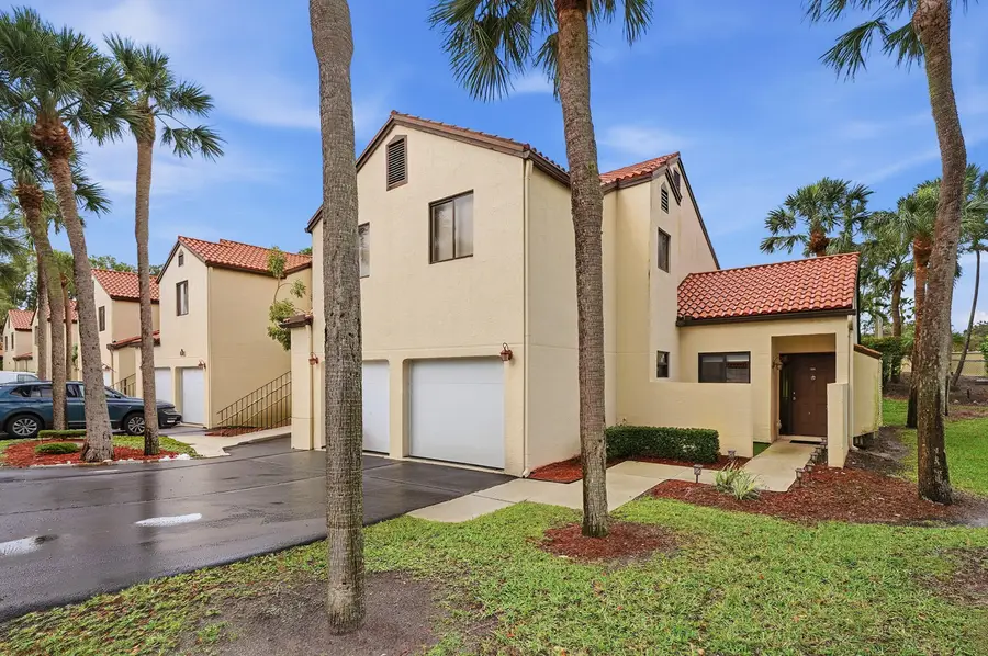 5 Via De Casas Sur #105, Boynton Beach, FL 33426 - #2