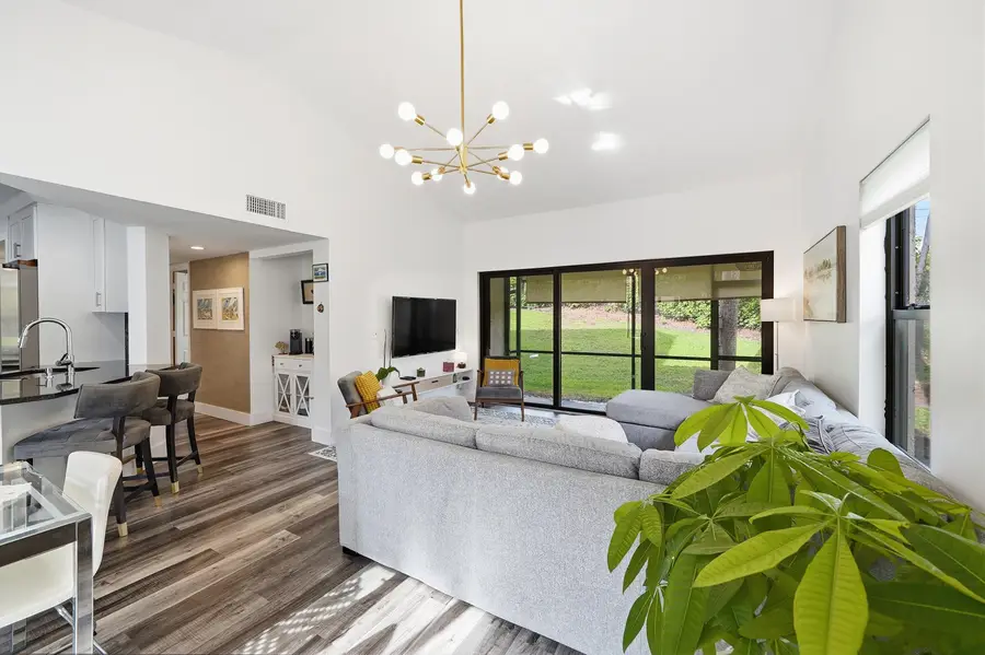 5 Via De Casas Sur #105, Boynton Beach, FL 33426 - #3