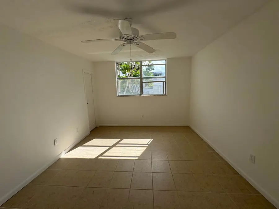 2850 Somerset Drive #208l, Lauderdale Lakes, FL 33311 - #3