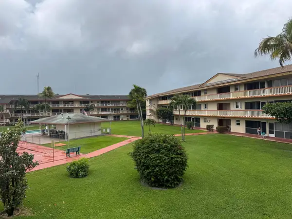 5300 Washington Street, Hollywood, FL 33021