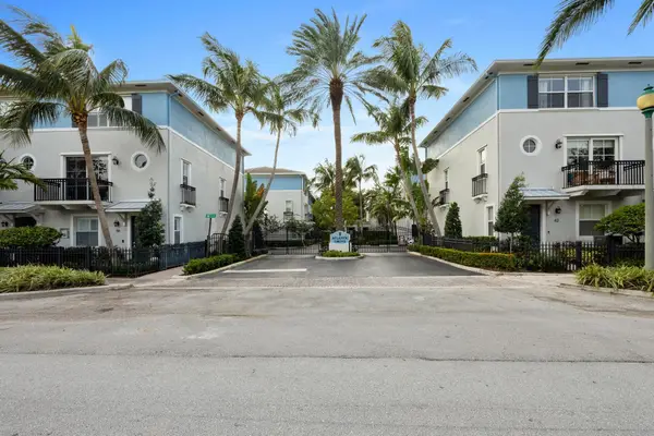 58 Atlantic Grove Way, Delray Beach, FL 33444