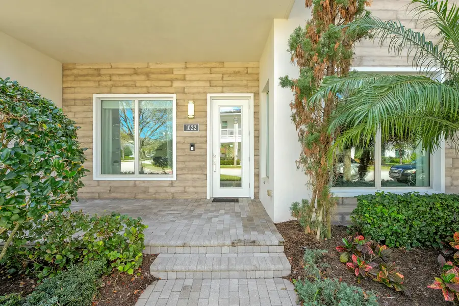 1022 Faulkner Terrace, Palm Beach Gardens, FL 33418 - #2