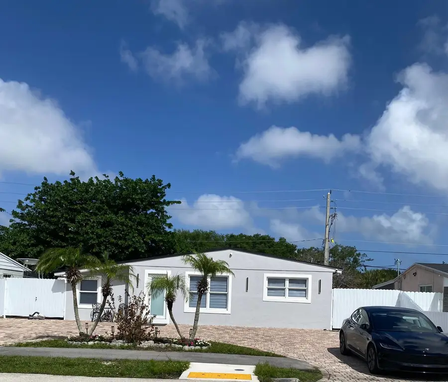 112 E Browning Drive, West Palm Beach, FL 33406 - #2