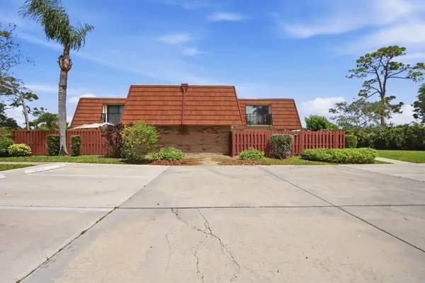 1485 Augusta Circle #124, Delray Beach, FL 33445