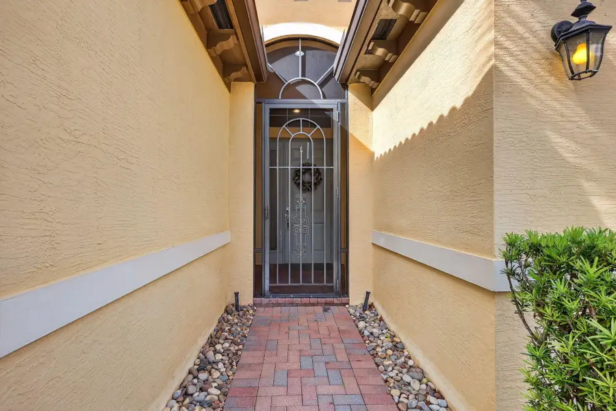 11741 SW Bennington Circle, Port Saint Lucie, FL 34987 - #2