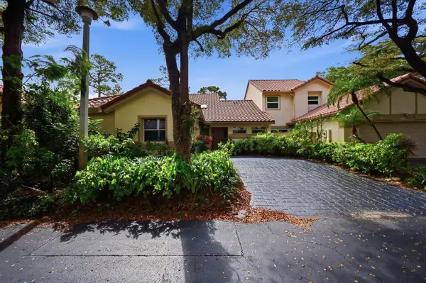 5236 Majorca Club Drive, Boca Raton, FL 33486