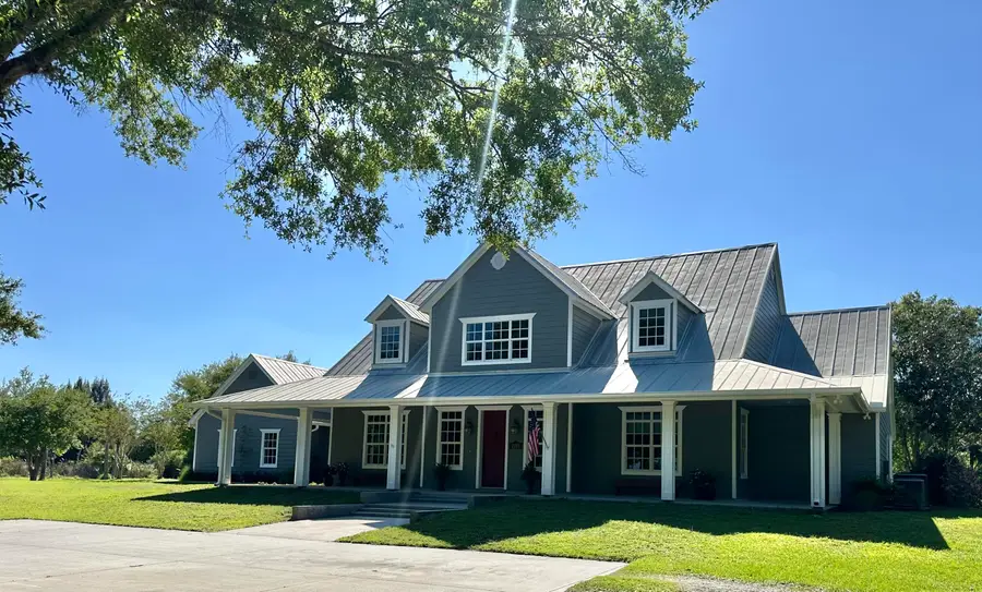 2135 55th Avenue Sw, Vero Beach, FL 32968 - #3