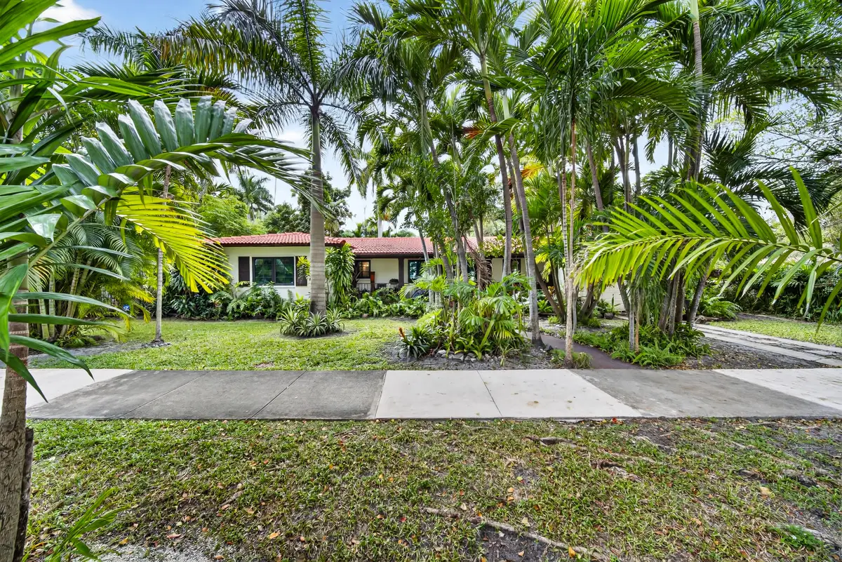 320 San Sebastian Avenue, Coral Gables, FL 33134 - #1