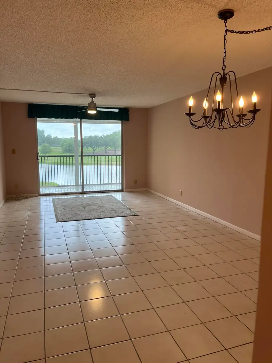 3001 W Rolling Hills Circle #301, Davie, FL 33328 - #2