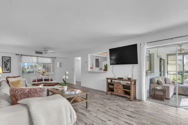 5540 Tamberlane Circle #118, Palm Beach Gardens, FL 33418