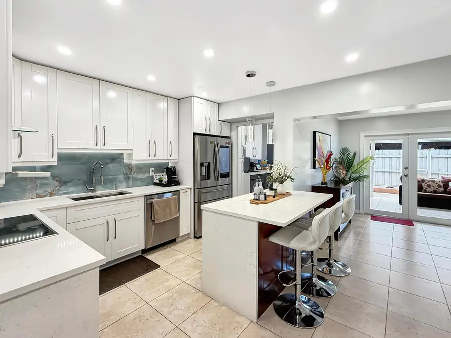 952 Sumter Rd Road E, West Palm Beach, FL 33415 - #2