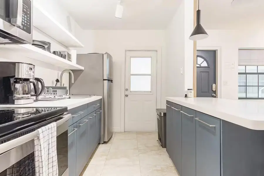 2404 NE 33rd Avenue #4, Fort Lauderdale, FL 33305 - #3