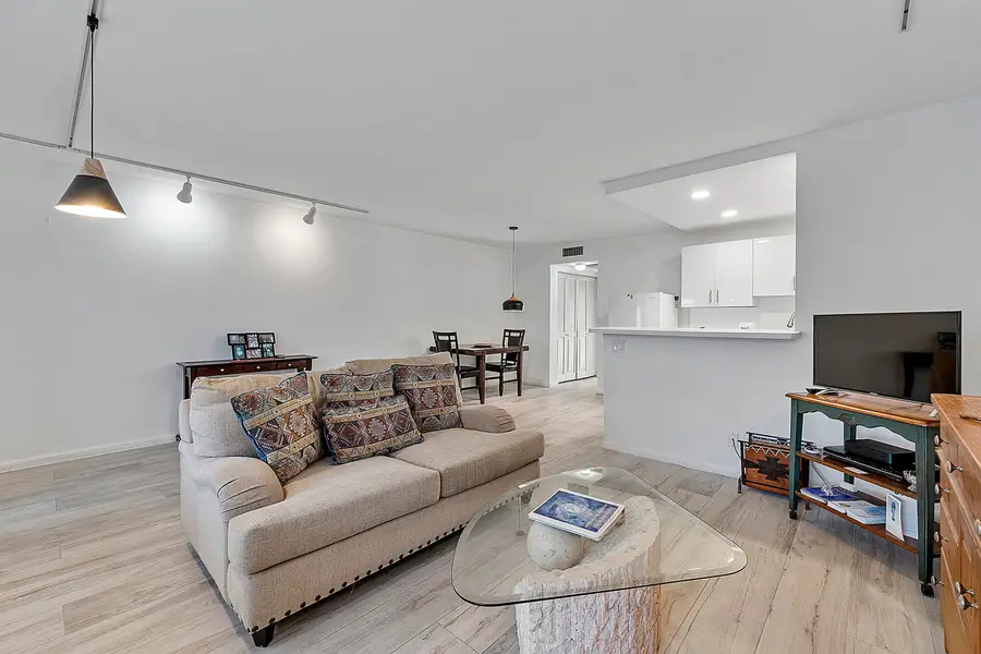 1012 Newport G, Deerfield Beach, FL 33442 - #2