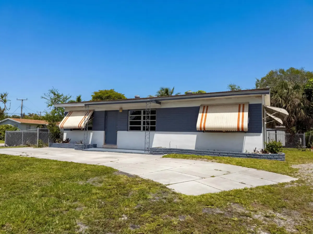 5921 SW 41st Street, West Park, FL 33023 - #1