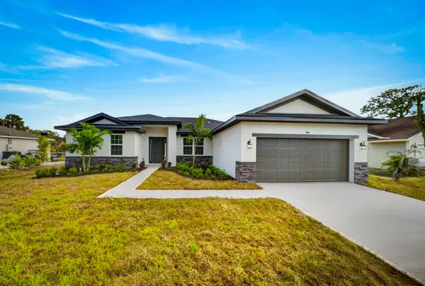 1116 SW London Lane, Port St Lucie, FL 34953